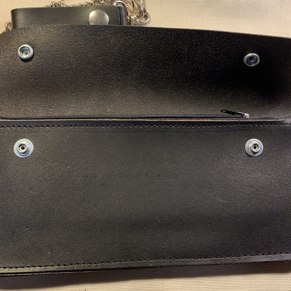 NWOT Leather large wallet on a chain, Motocycle - Picture 4 of 16